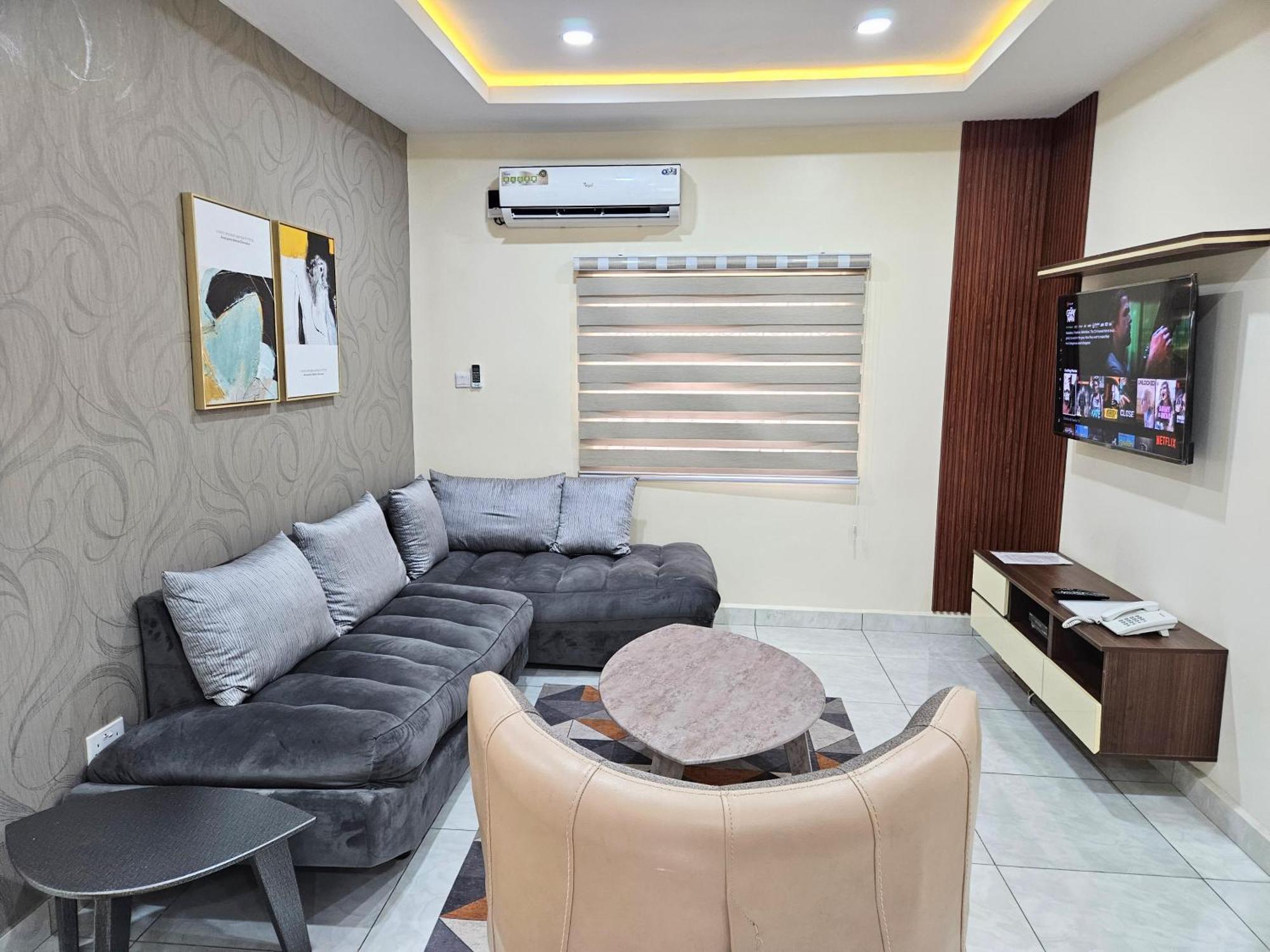 The Leneade Apartment Abuja Exterior photo